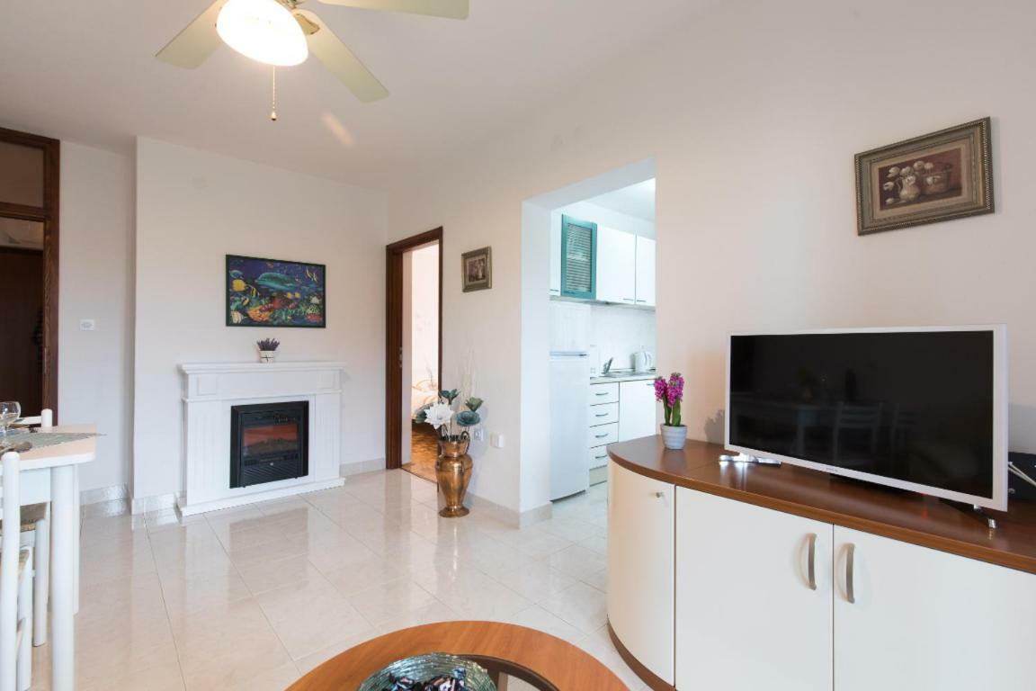 Apartment Calista Рабац Экстерьер фото