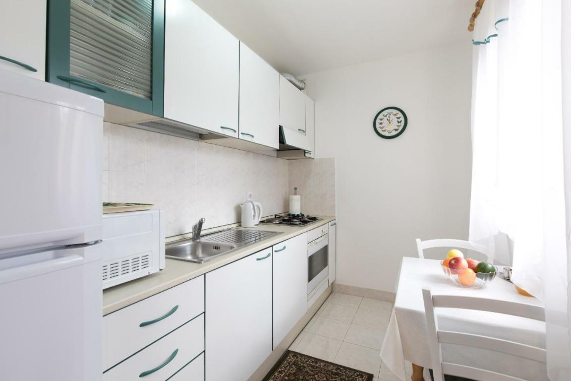 Apartment Calista Рабац Экстерьер фото